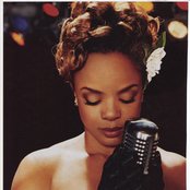 Leela James - List pictures