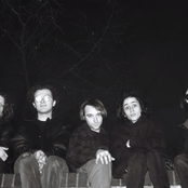 Levitation - List pictures