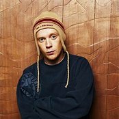 Redrama - List pictures