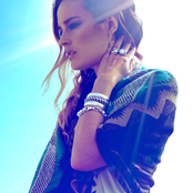 Jess Mills - List pictures