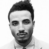 Kim Cesarion - List pictures