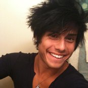 Anthony Evans - List pictures