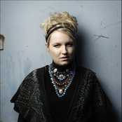 Karen Zoid - List pictures