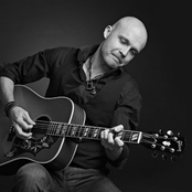 Juha Tapio - List pictures