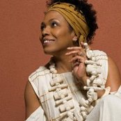 Dee Dee Bridgewater - List pictures
