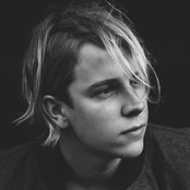 Tom Odell - List pictures