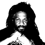 Winston Mcanuff - List pictures