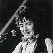 Ronnie Lane - List pictures
