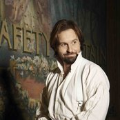 Alfie Boe - List pictures