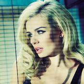 Katherin Jenkins - List pictures