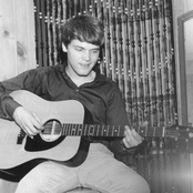 Brina Hyland - List pictures