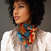 Andy Allo - List pictures