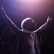 Awolnation - List pictures