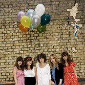 Those Dancing Days - List pictures