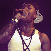 Deniro Farrar - List pictures