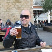 H.o.s.h. - List pictures