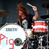 Aaron Gillespie - List pictures