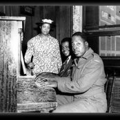 Oscar Peterson - List pictures