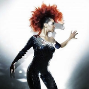 Eva Simmons - List pictures