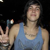 Kellin Quinn - List pictures