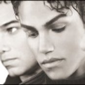 3t - List pictures