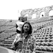 Eddie Vedder - List pictures