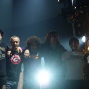 Fito Y Los Fitipaldis - List pictures