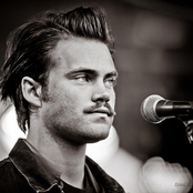 Mikhael Paskalev - List pictures