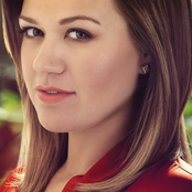 Kelly Clarkson - List pictures