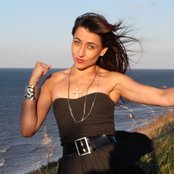 Jeannie Ortega - List pictures