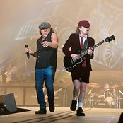 Ac/dc - List pictures