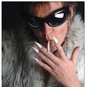 Daniel Ash - List pictures