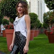 Martina Stoessel - List pictures