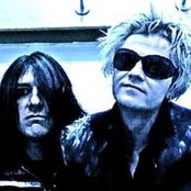 Econoline Crush - List pictures