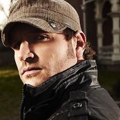 Jerrod Niemann - List pictures