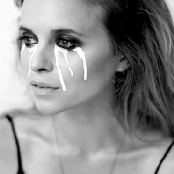 Kyla La Grange - List pictures