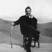 Harold Budd - List pictures