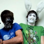 This Town Needs Guns - List pictures