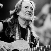 Willie Nelson - List pictures