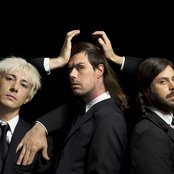 Liars - List pictures