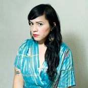 Carla Morrison - List pictures