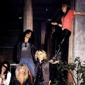 Guns 'n Roses - List pictures