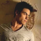 Carlos Rivera - List pictures