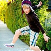 Ross Lynch - List pictures
