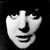 Cilla Black - List pictures