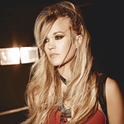 Carrie Underwood - List pictures