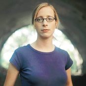 Laura Veirs - List pictures