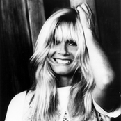 Kim Carnes - List pictures
