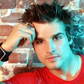 Patrick Nuo - List pictures