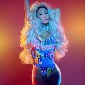 La Pelopony - List pictures